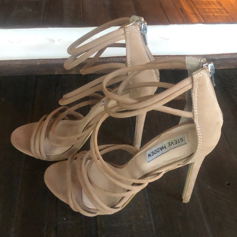 7M Steve Madden Sexy Heels